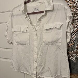 Evereve White Button-Up Shirt